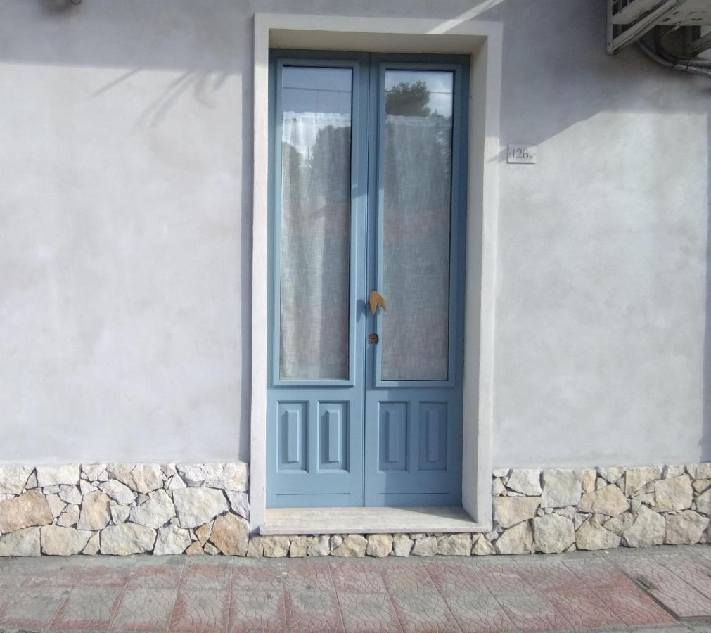 La Dimora Di Rosa Apartment Giardini Naxos Bagian luar foto